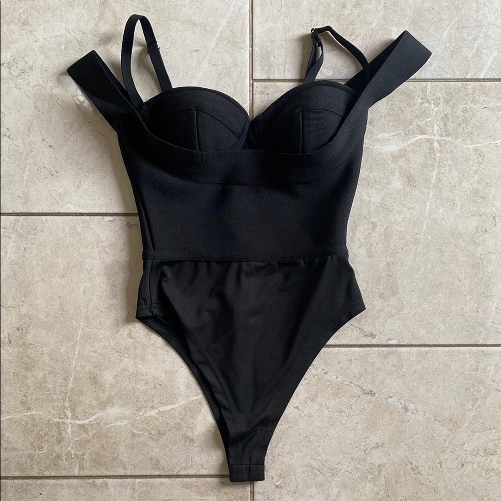 Fashion Nova Black Strappy Bustier Bodysuit XS